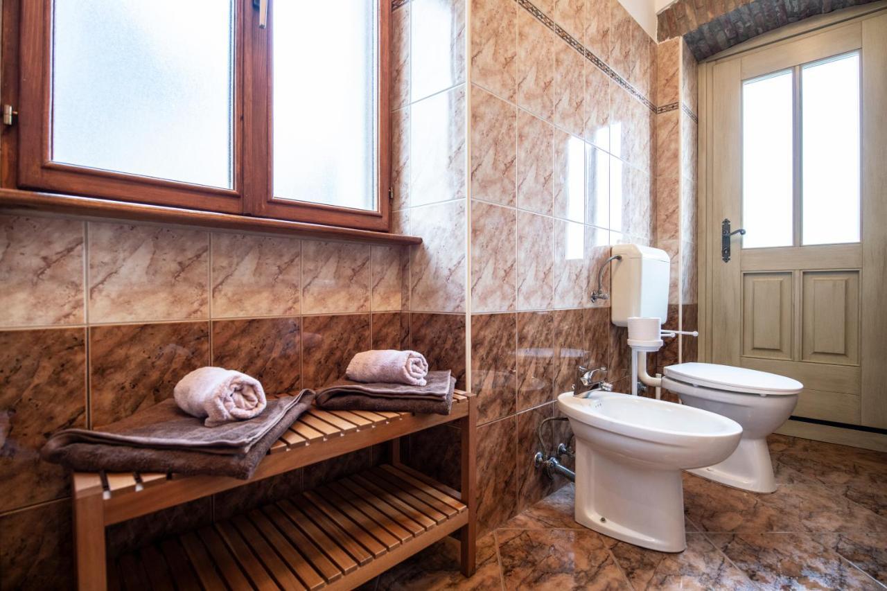 ורסאר Old Town Studio And Apartment מראה חיצוני תמונה