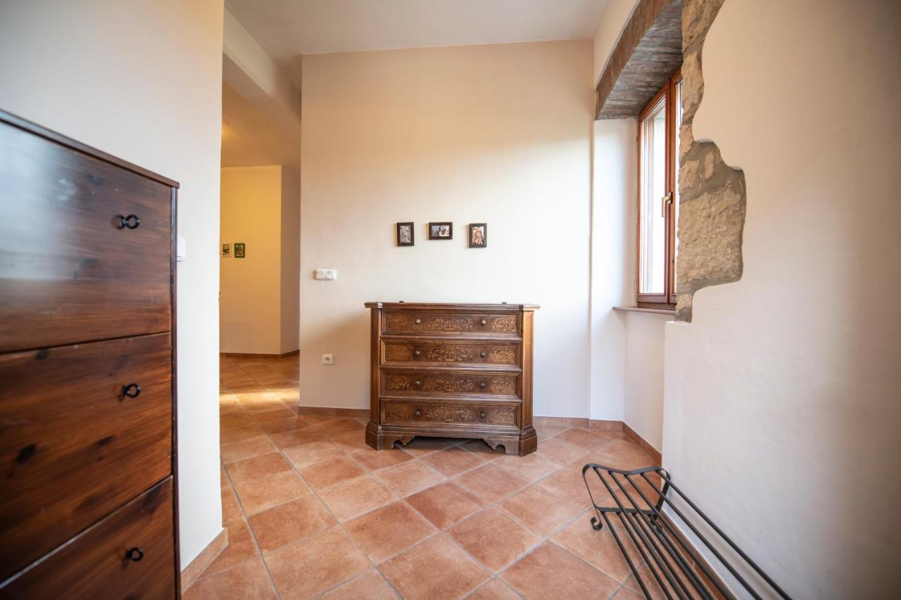 ורסאר Old Town Studio And Apartment מראה חיצוני תמונה