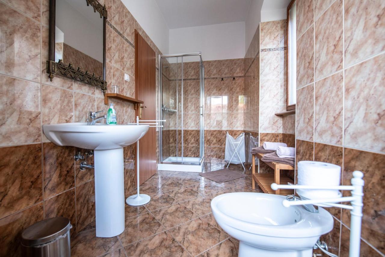ורסאר Old Town Studio And Apartment מראה חיצוני תמונה