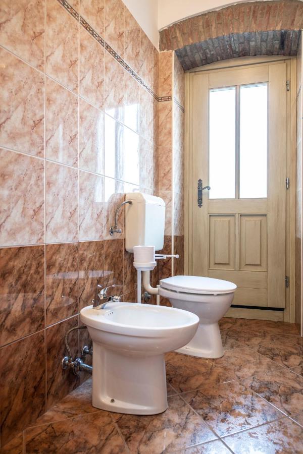 ורסאר Old Town Studio And Apartment מראה חיצוני תמונה